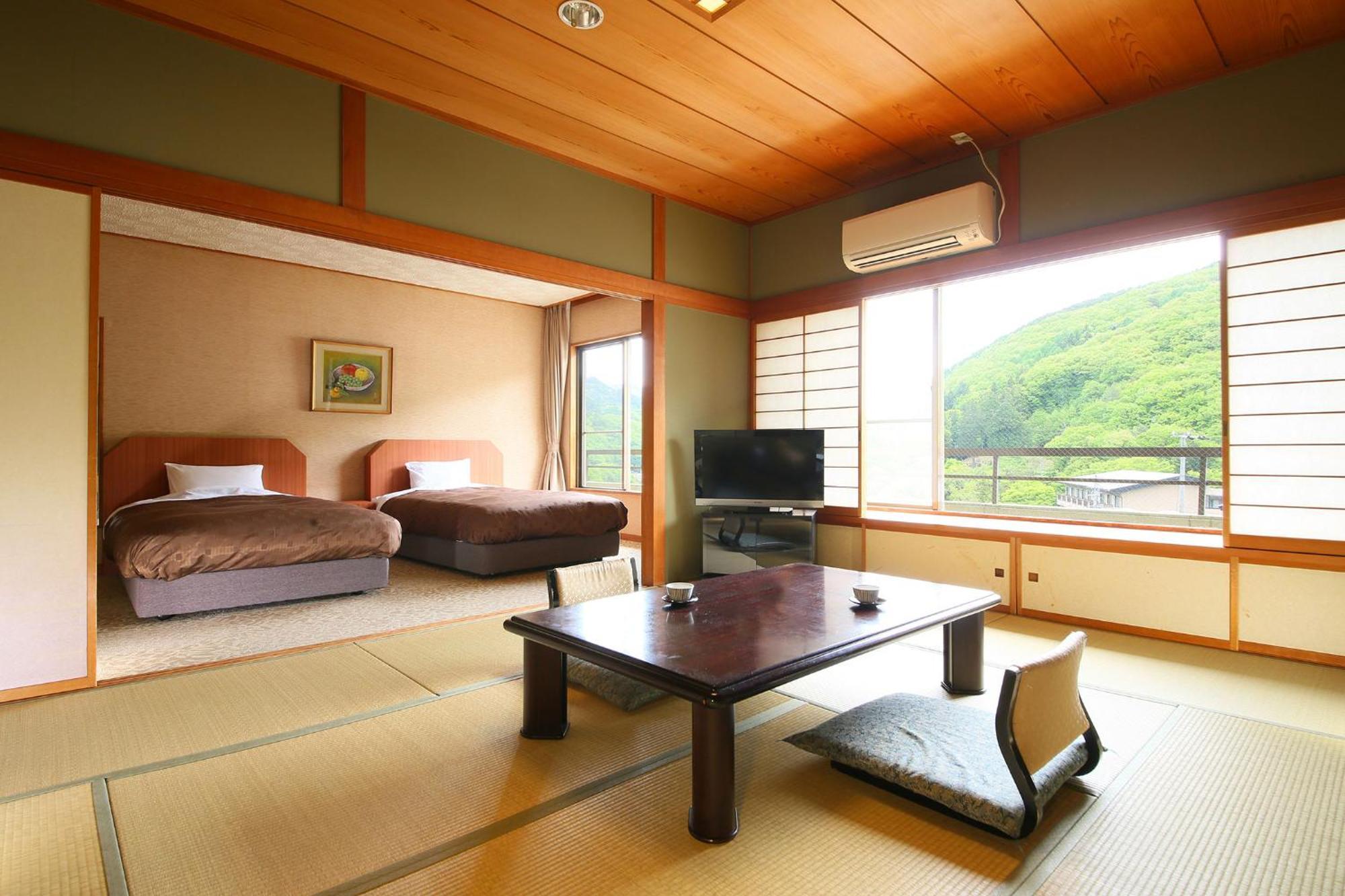 Ooedo Onsen Monogatari Shinshu Kakeyu Hotel Ueda Exterior photo